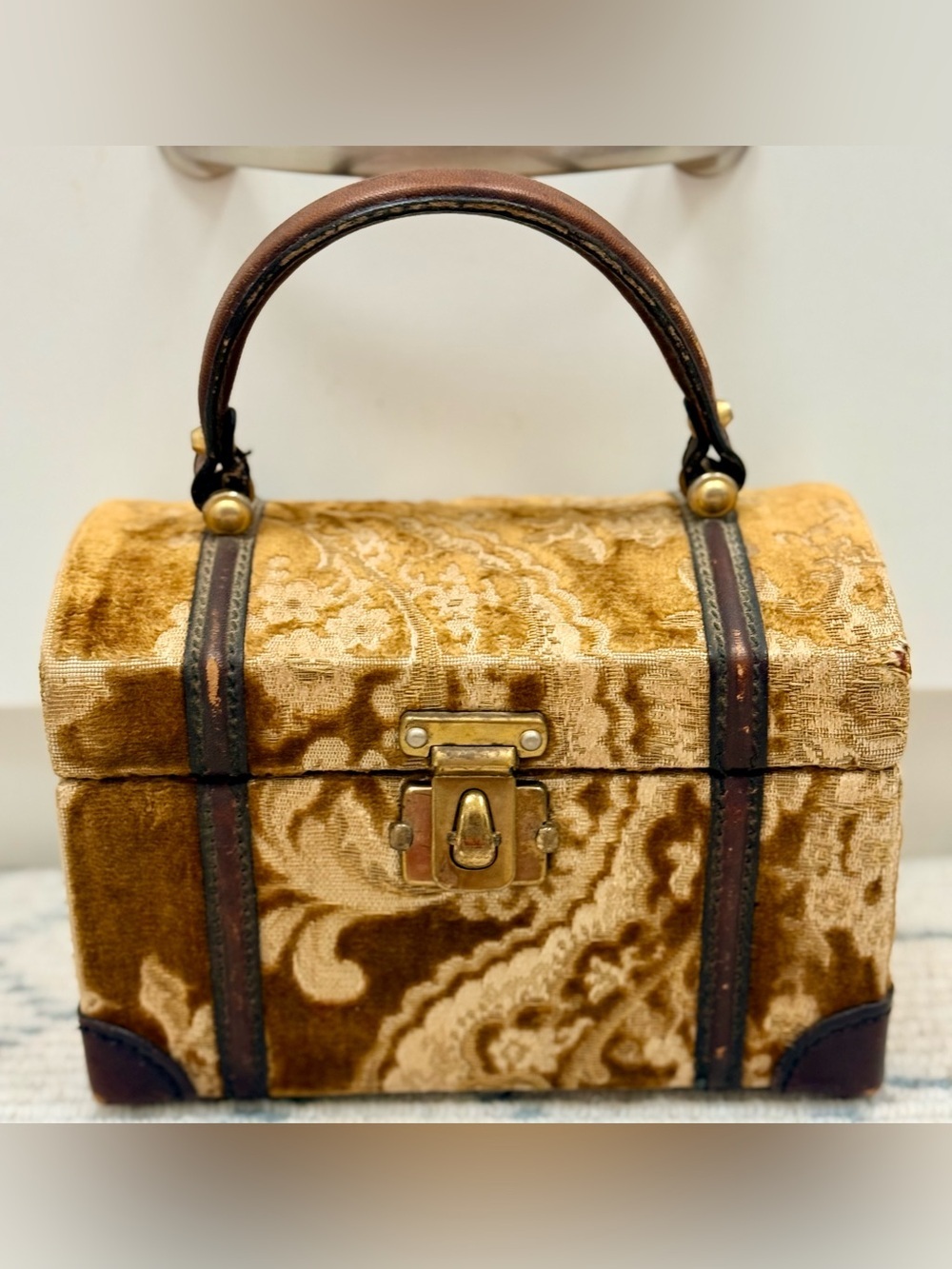 1960’s Vintage Retro Italy Amber Floral Paisley Cut Velvet Mini Truck Box Bag